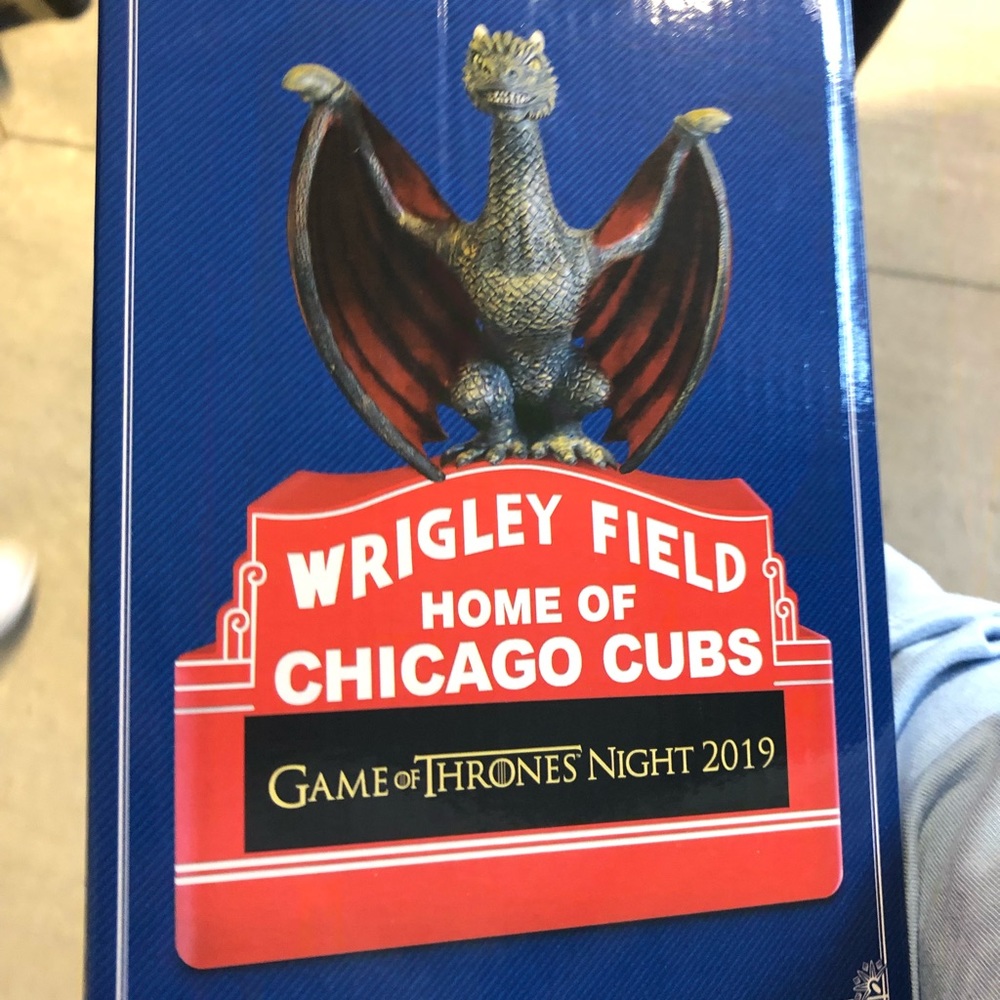 Game of Thrones Wrigley Field Statue